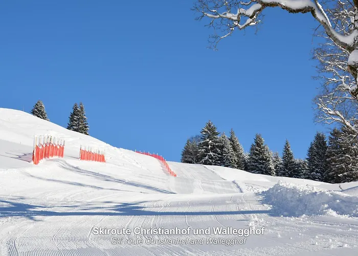 In-Ski Out - Gästehäuser - Wallegghof Christianhof