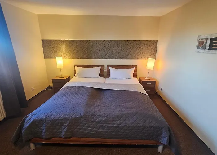 Hotel Am Strand Strandhotel - Budget