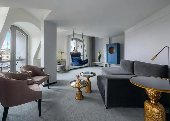 5 Sterne Hotels Luc, Autograph Collection