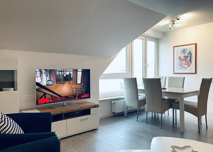 Ferienvermietung: Apartment mit Meerblick