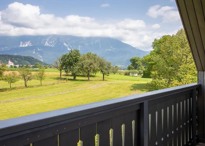 Hotel mit Tennis: Pension Bled