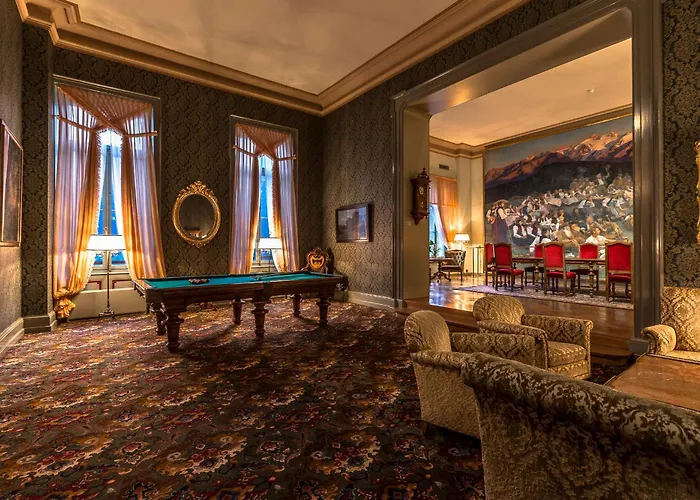 Hotel mit Pool: Grandhotel Giessbach