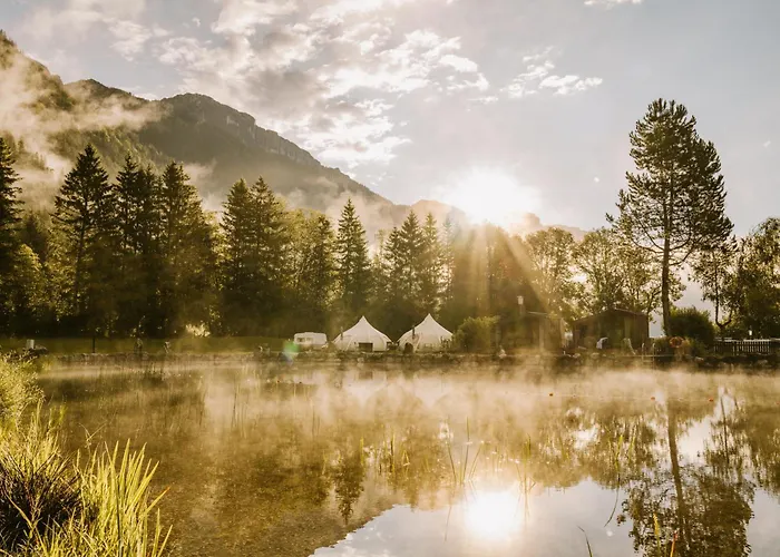 Zentrales Hotel: Camping&Ferienunterkünfte Steinplatte