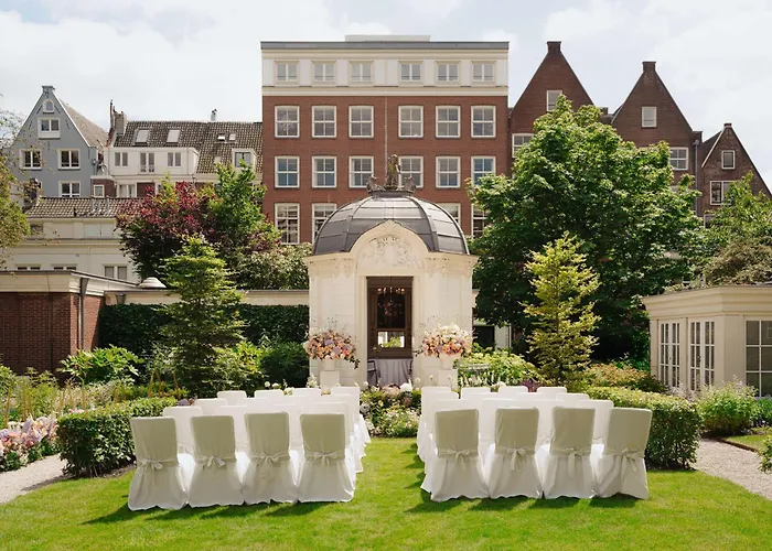 Strandhotel: Waldorf Astoria Amsterdam
