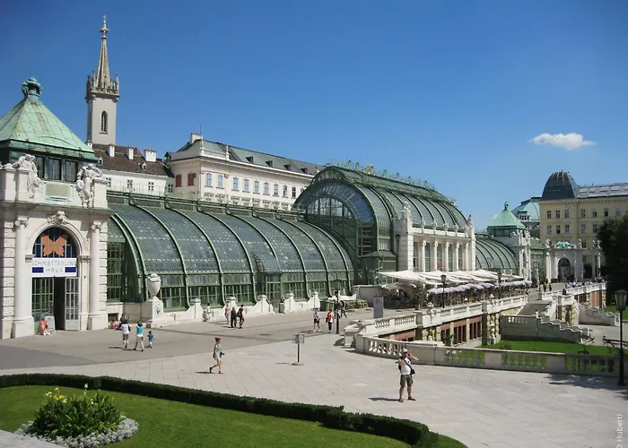 Living Kaiser Franz Joseph