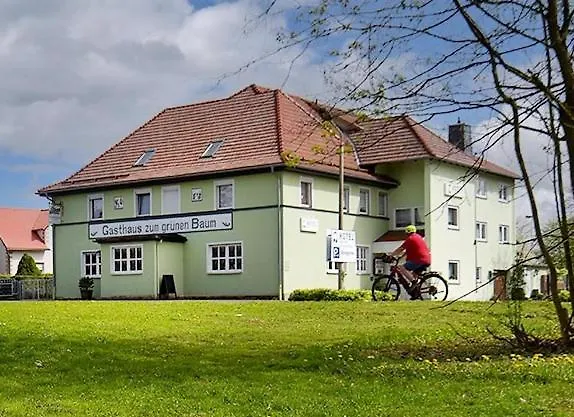 Café Und Zum Grünen Baum
