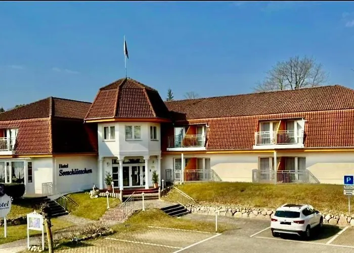 Strandhotel: Hotel Garni Seeschlösschen