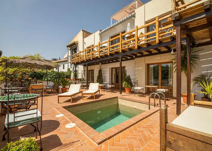 Casa Bombo