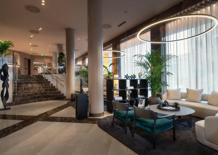 Crowne Plaza City By Ihg