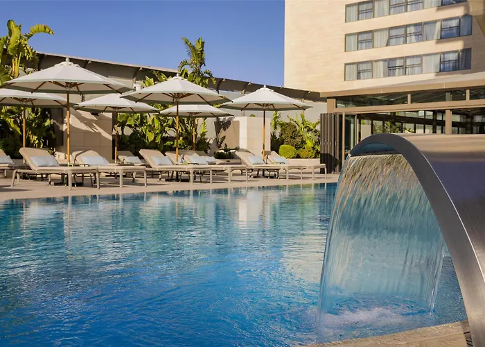  Signia By Hilton