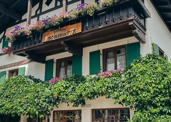 Gästehaus: Pension Schihütte