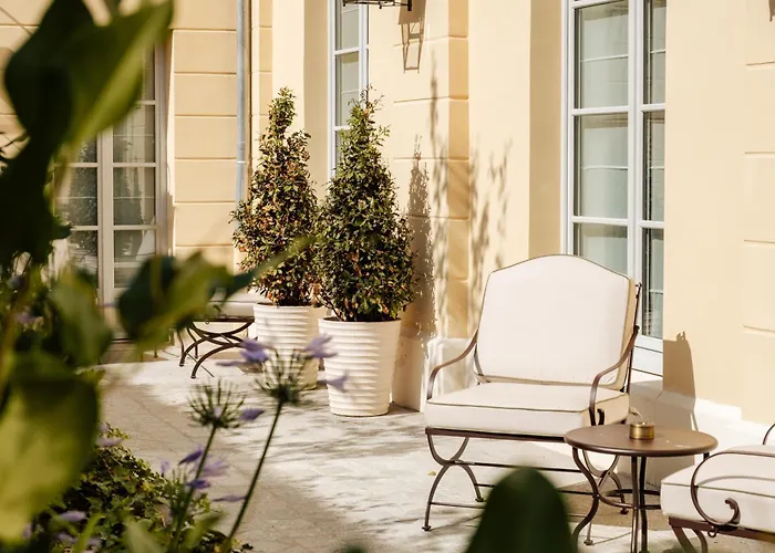 Les Lumieres - Relais & Chateaux