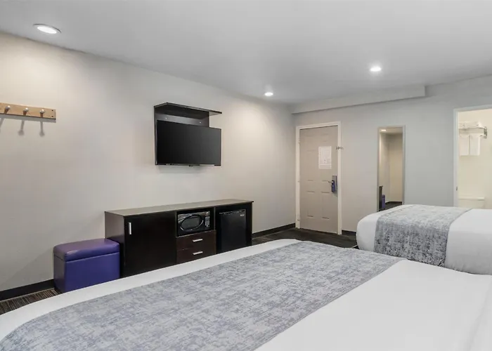 Surestay Hotel By Best Western Beverly Hills West La