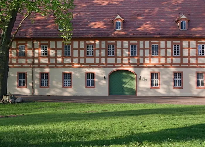 Urlaubsresidenz Marstall Und Kanzlei Im Schlossensemble