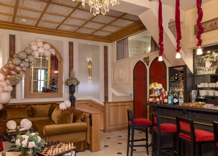 Hotel mit Pool: Hotel Da Vinci & Spa