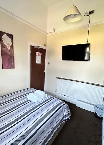 Shanahans B&B With Sports Bar
