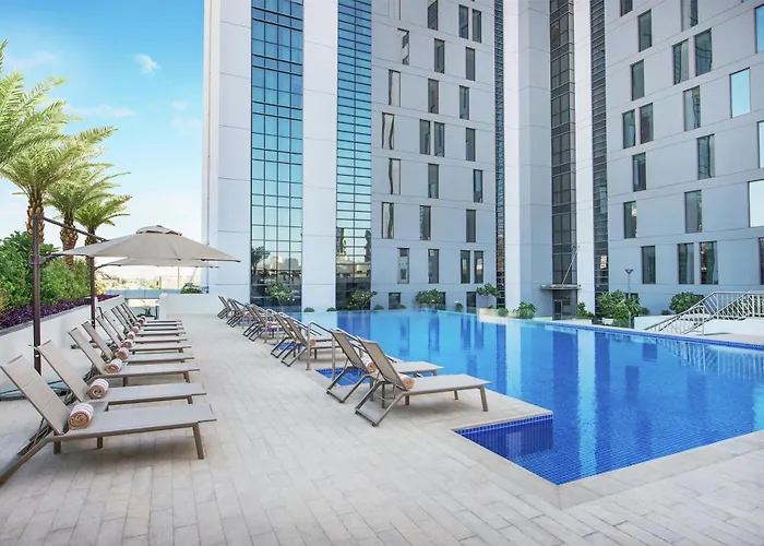 Zentrales Hotel: Hilton Garden Inn Dubai Al Mina - Jumeirah
