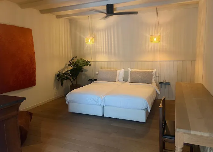  B&B Maryline