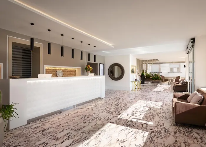 Hotel Am Sina Astor