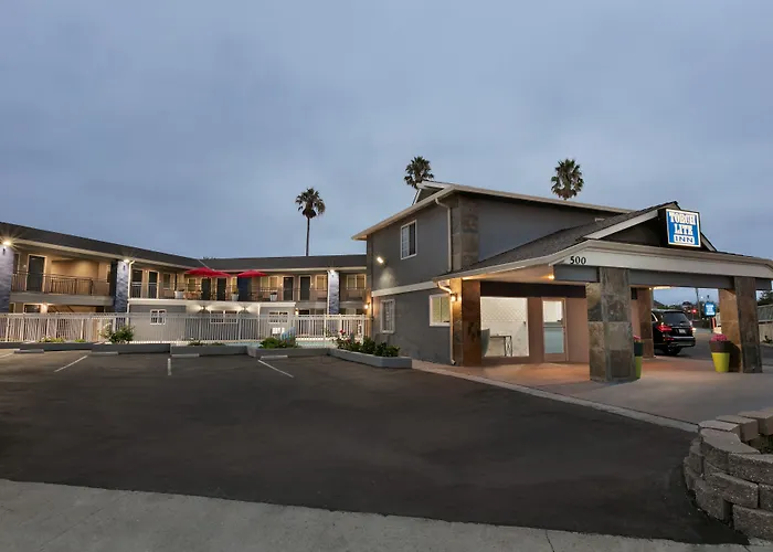 Motels Torch Lite Inn At The Beach Boardwalk