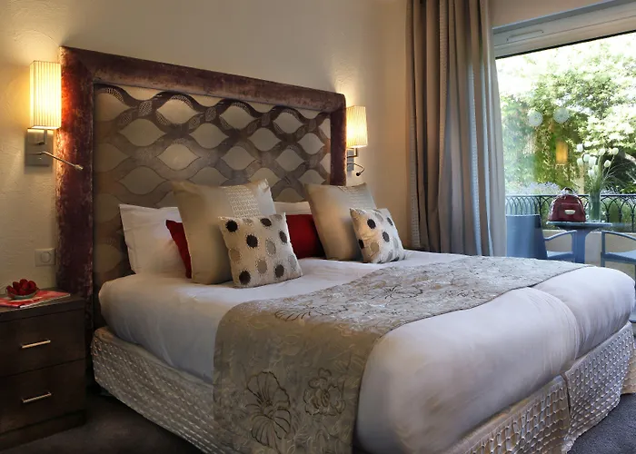 Jacuzzi-Hotel: Hotel La Perouse Nice Baie Des Anges