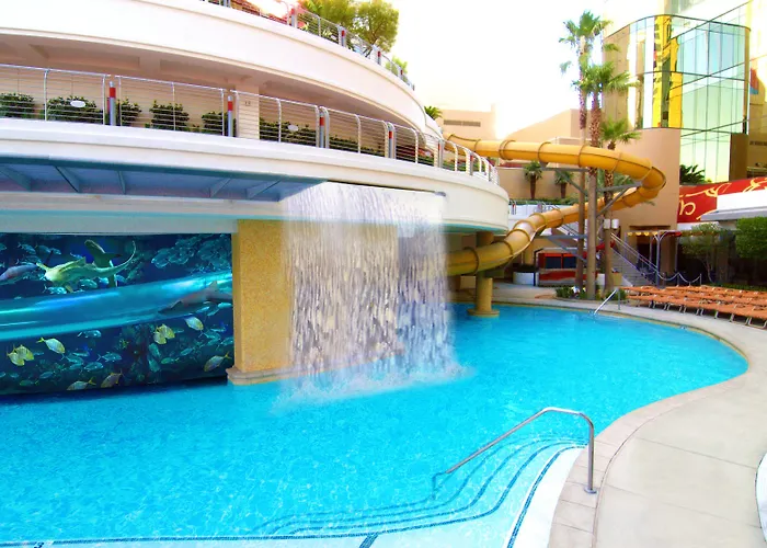 Golden Nugget & Casino