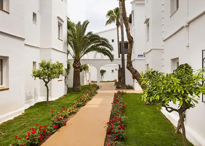  Globales Aparthotel Bouganvilla