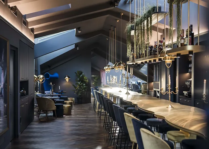 Hotel Am Altstadthotel Weißes Kreuz - In Der Fußgängerzone