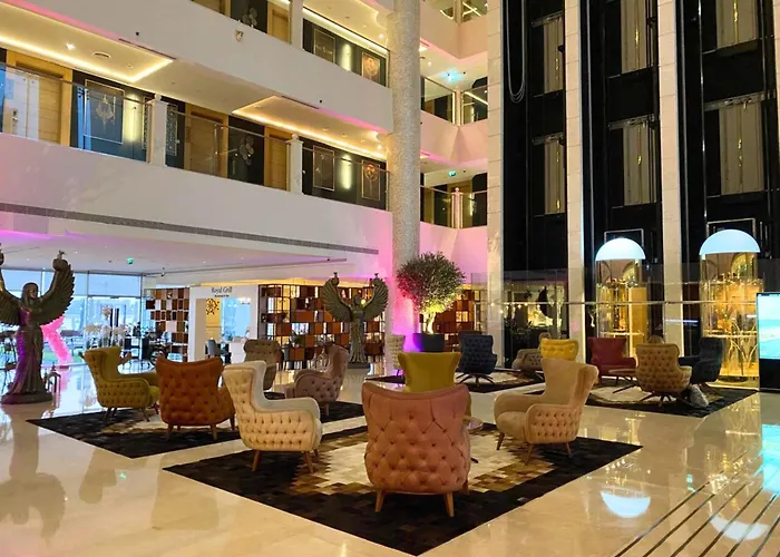 Resort: Royal Central Hotel And Resort The Palm