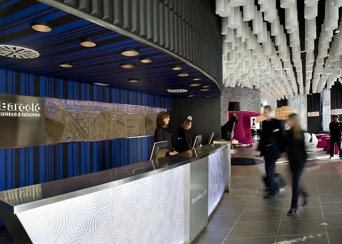 4-Sterne-Hotel: Barcelo Raval