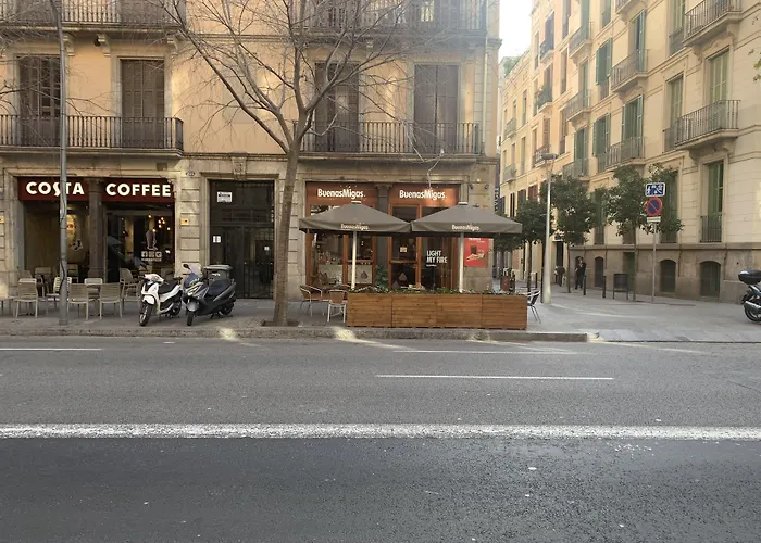 Hotel nahe College: Ciudad Condal Hostal - Paseo De Gracia