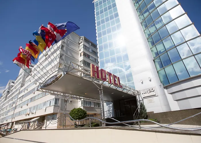 4-Sterne-Hotel: Jumbo Hotel