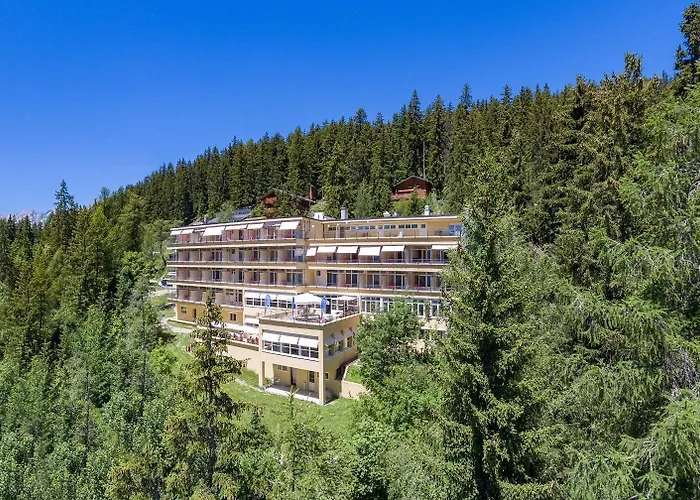 Crans-Montana Youth