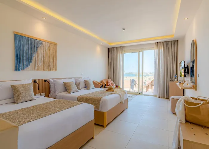 Jacuzzi-Hotel: Three Corners Equinox Beach Resort