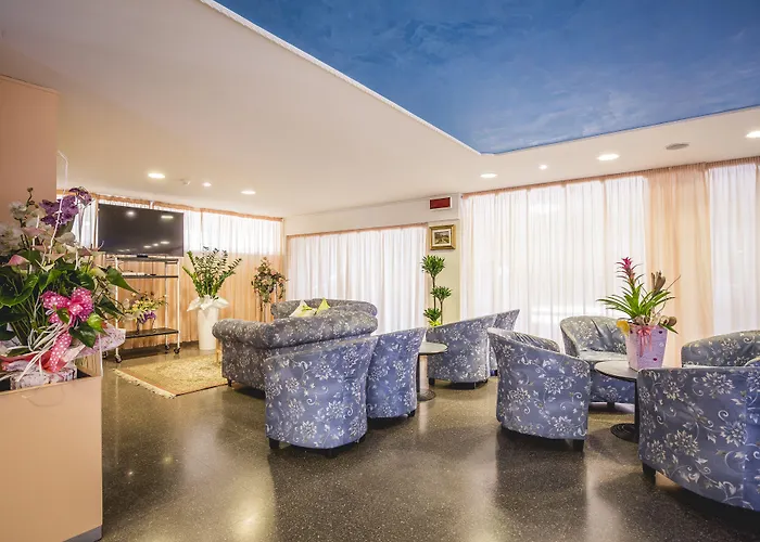 Strandhotel: Hotel Raffaello