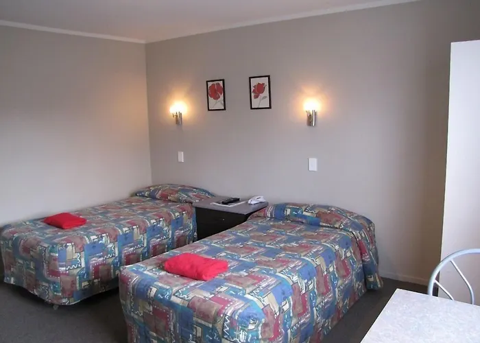 Devonwood Motel