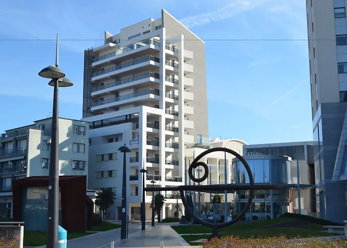 Hesperia & Residence