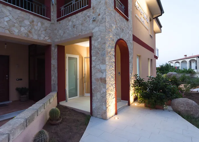 Aether Suites - Free Private Parking