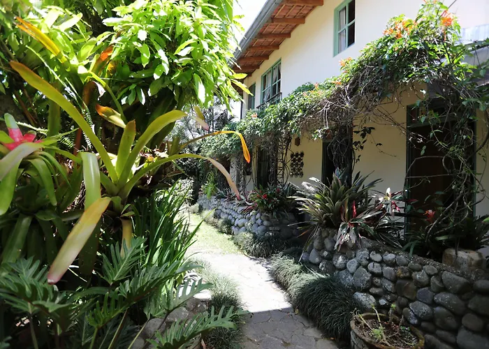 Tierra Magica B&B And Art Studio