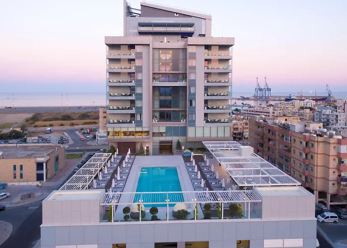 5 Sterne Hotels Radisson Blu , Larnaca
