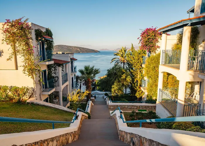 Holiday Resort&Spa