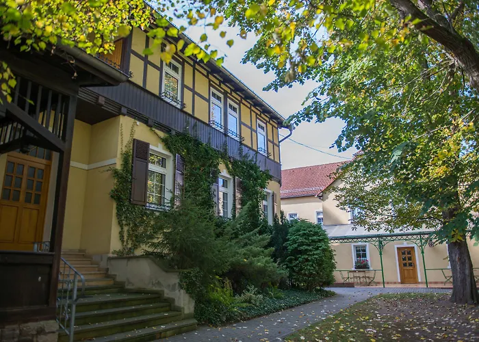 Gast- Und s-Haus Hodes