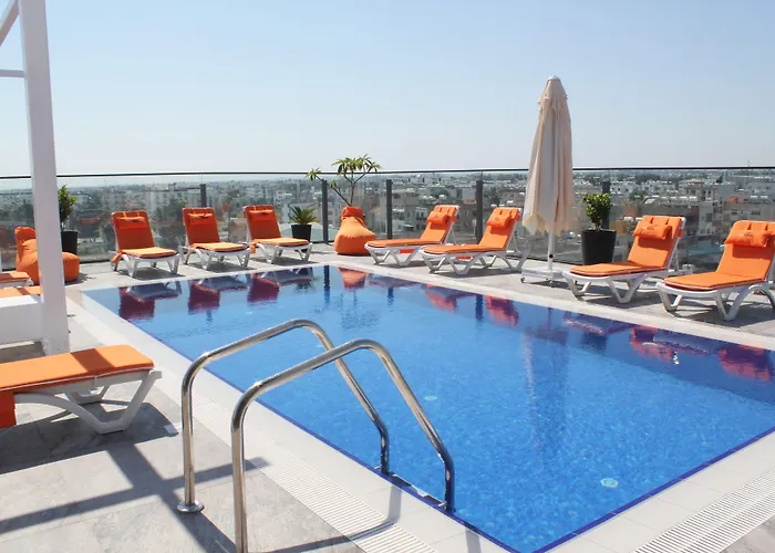 Hotel Am Sky Roof