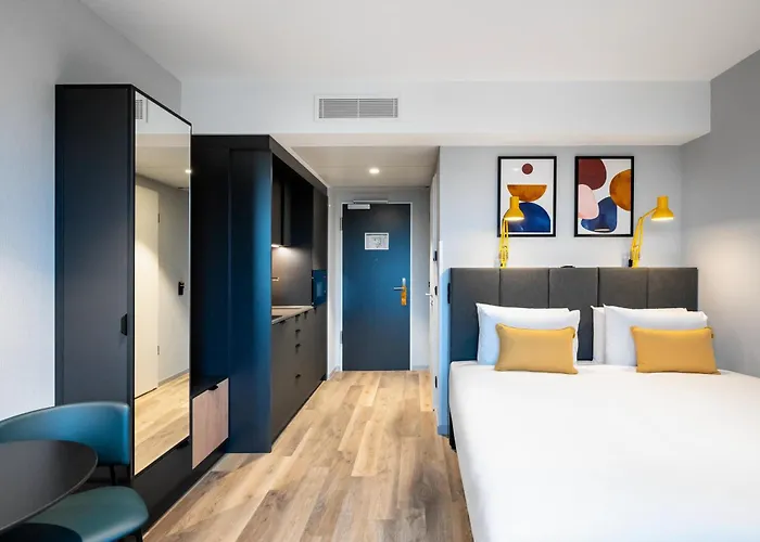 Kinderhotel Staycity s Frankfurt Airport