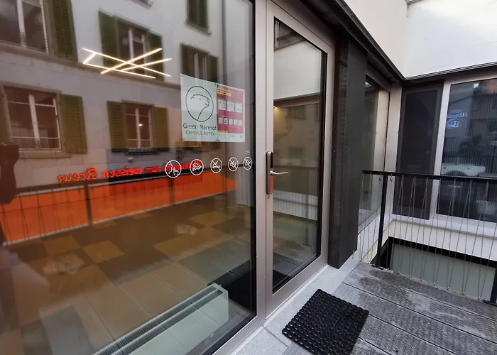 Hotel nahe College: Green Marmot Capsule Hotel Zürich