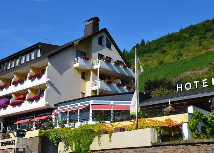 Flair Hotel am Rosenhügel - Garni
