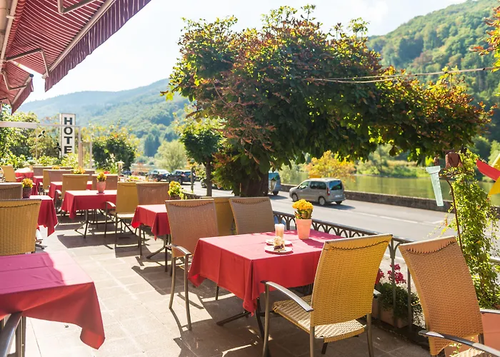 Moselromantik-Hotel zum Löwen