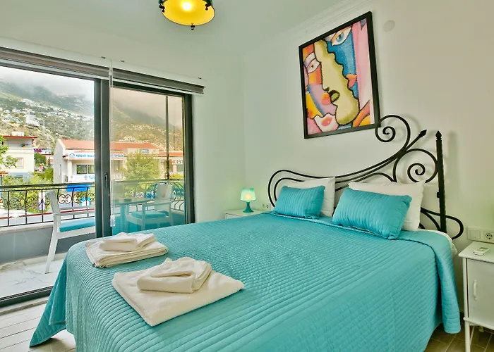 Nur Suites & Hotels