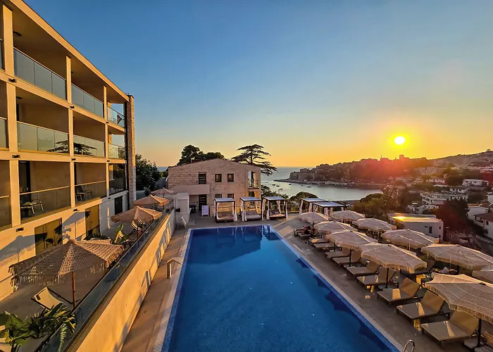 Zentrales Hotel: The New Hotel Mediteran - Villa Edition