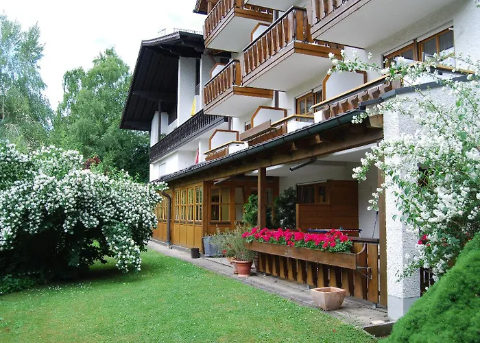 Gästehaus: Haus Carola